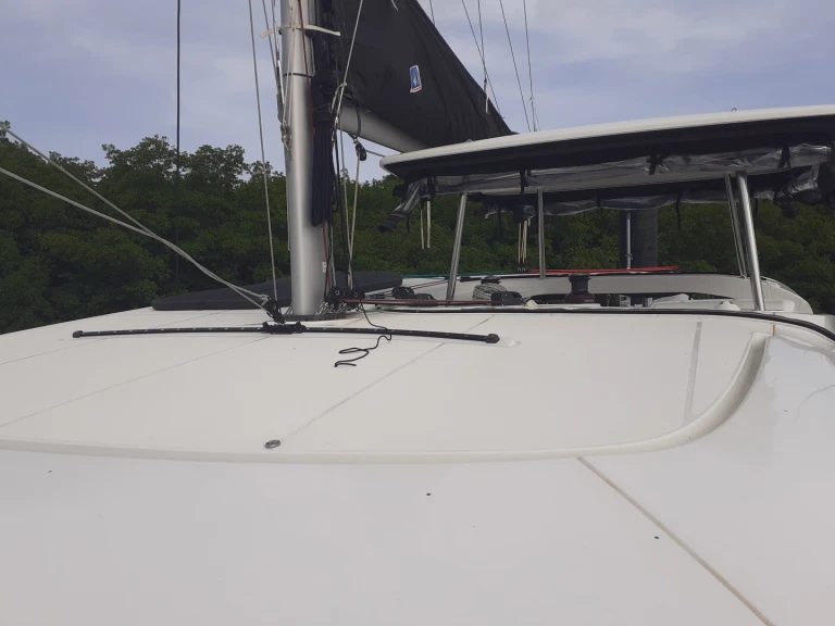 Catamarano a noleggio a Le Marin al miglior prezzo