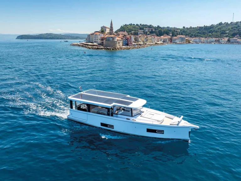 Yacht di lusso a noleggio a Zaravecchia (Biograd) al miglior prezzo