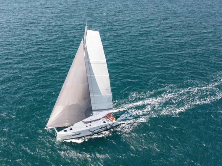 Noleggio Catamarano Excess con patente nautica