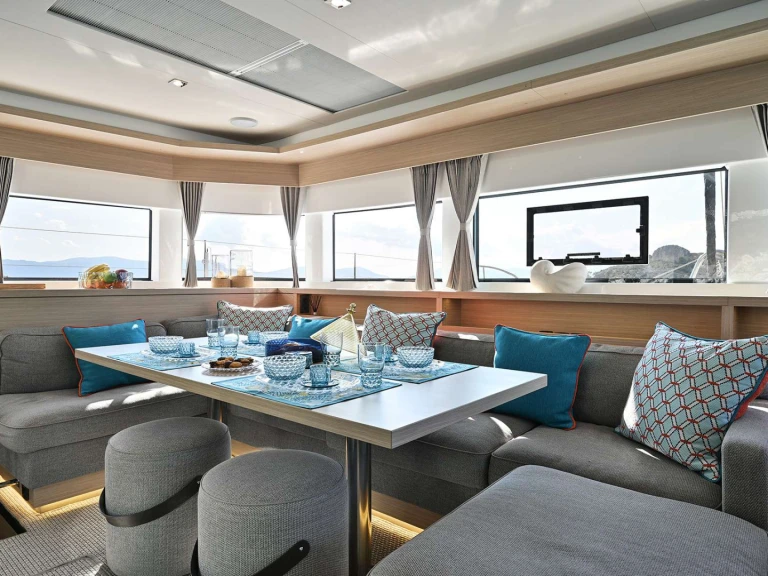 Noleggio Yacht di lusso Lagoon con patente nautica