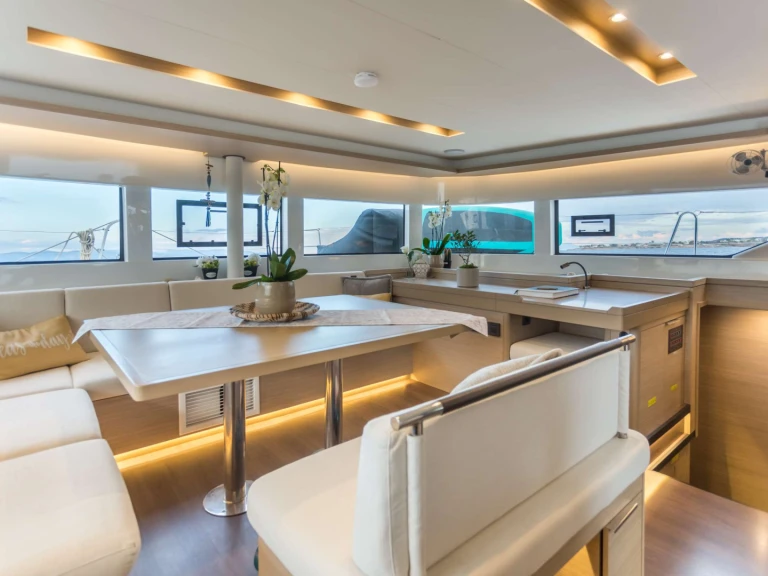 Noleggio Yacht di lusso con o senza skipper Lagoon a Grecia