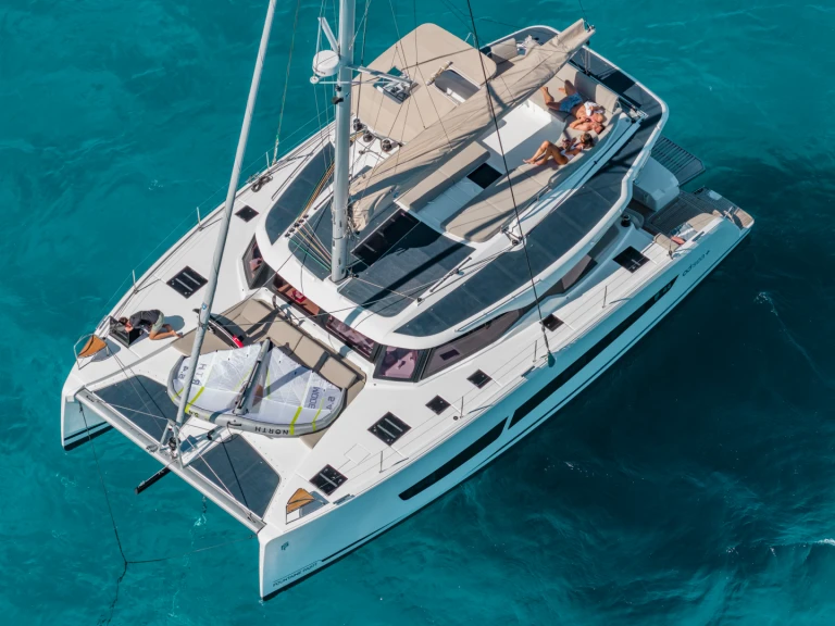 Noleggio Catamarano Fountaine Pajot con patente nautica