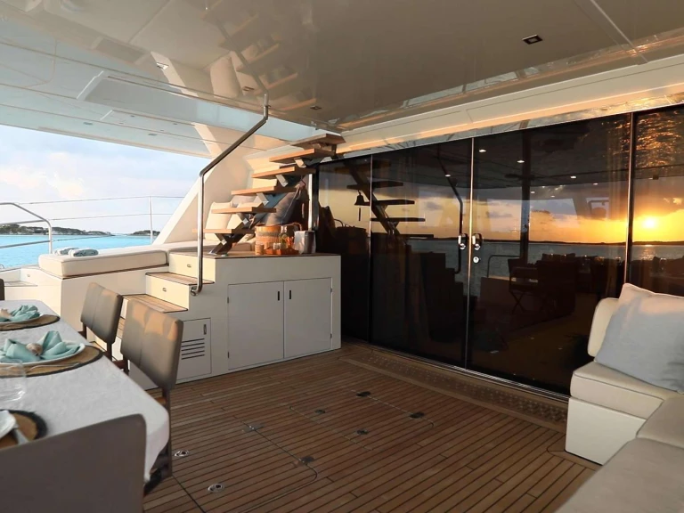 Noleggio Yacht di lusso a Bahamas – Sunreef INDABLUE
