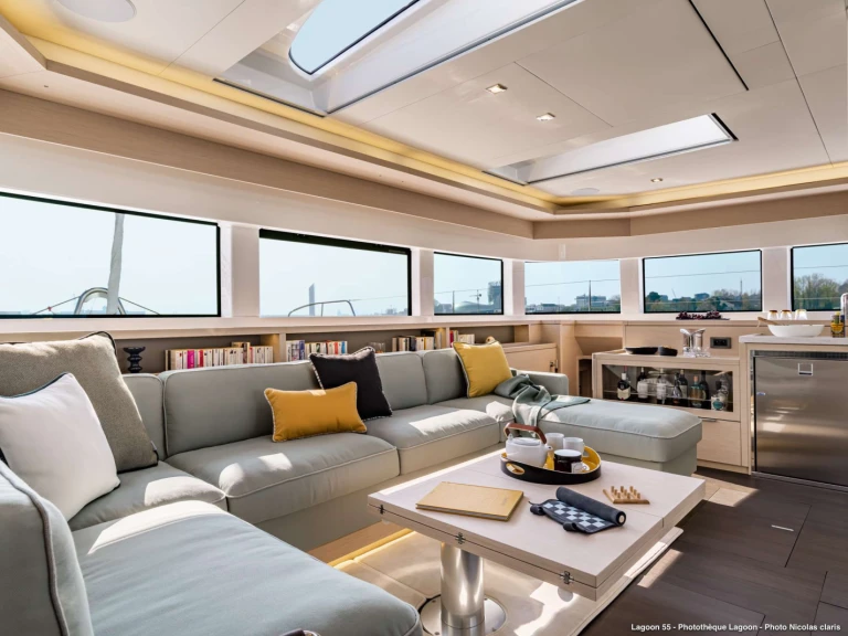 Noleggio Yacht di lusso a Road Town – Lagoon SCUBA DOO 55'