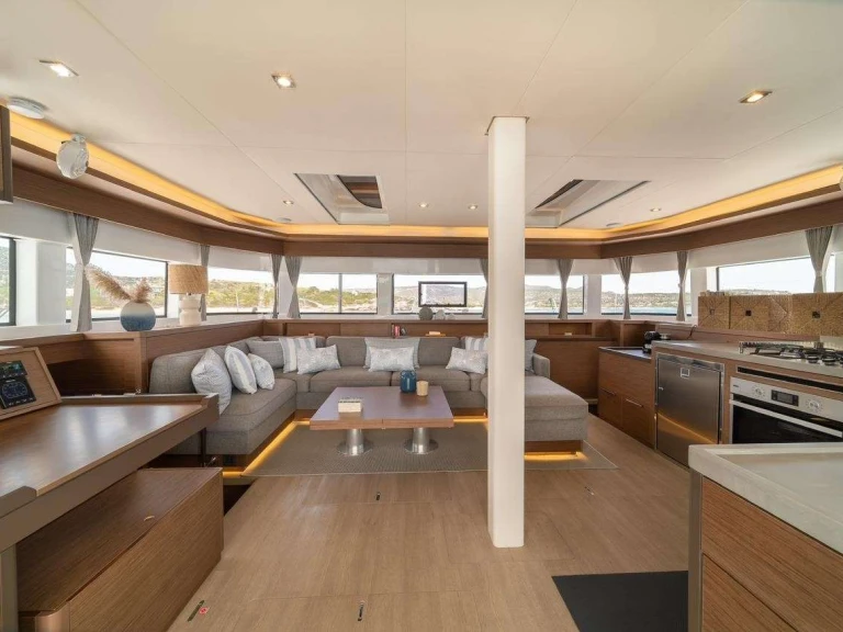 Noleggio barche Lagoon HYDRUS a Grecia su Samboat