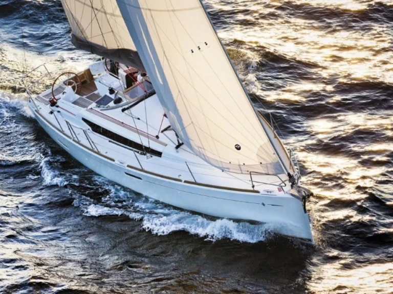 Noleggio a Marsiglia – Jeanneau Sun Odyssey 389 (2019)  Jeanneau Sun Odyssey 389 (2019)  su SamBoat