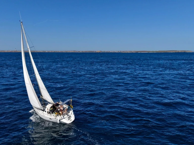 Noleggiare una Kirie Feeling 326 a La Rochelle