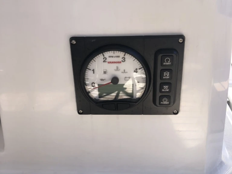 Noleggiare una Jeanneau Sun Odyssey 349 a Punat