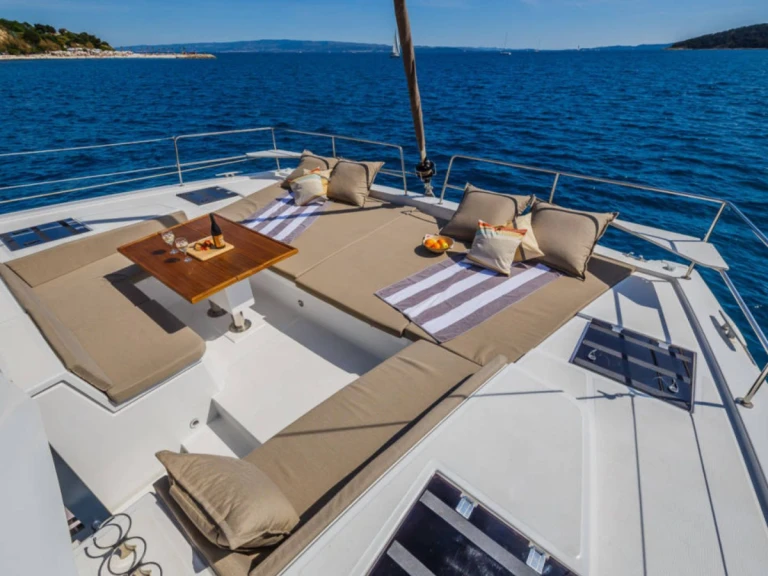 Noleggio Catamarano Bali con patente nautica