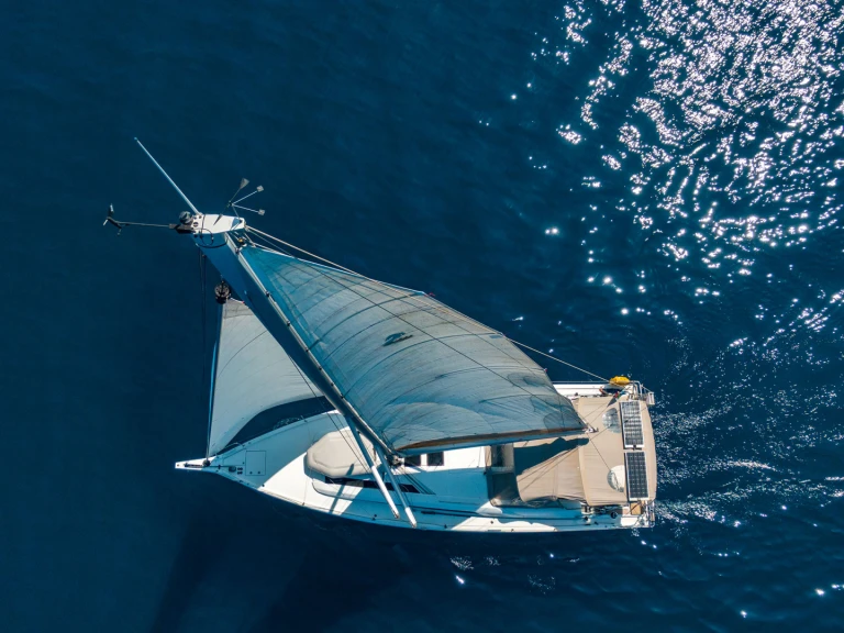 Noleggiare una Bénéteau Oceanis 46.1 a Olbia