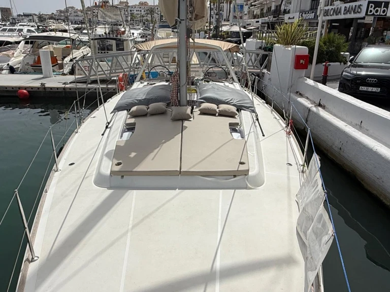 Noleggio a Puerto Banús – Bénéteau Oceanis 48 su SamBoat