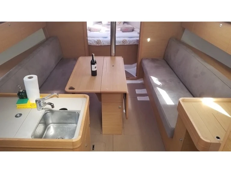 Noleggio Barca a vela Dufour con patente nautica
