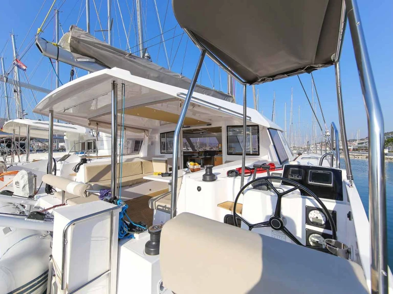 Noleggio a Zara – Nautitech Nautitech 40 su SamBoat