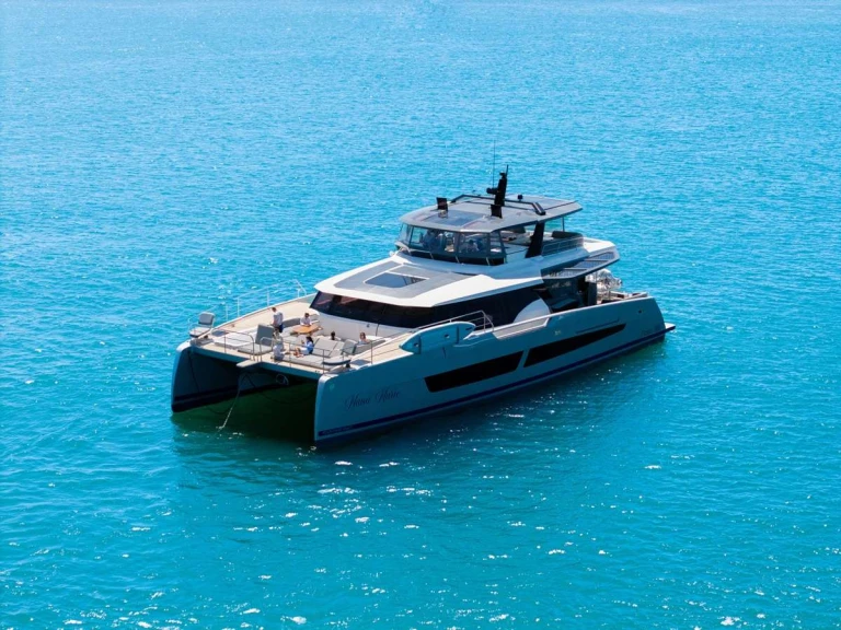 Noleggio Yacht di lusso Fountaine Pajot con patente nautica