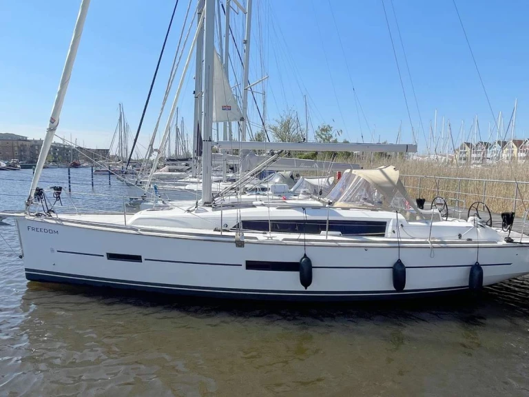 Noleggio a Barth – Dufour Dufour 382 Grand Large su SamBoat