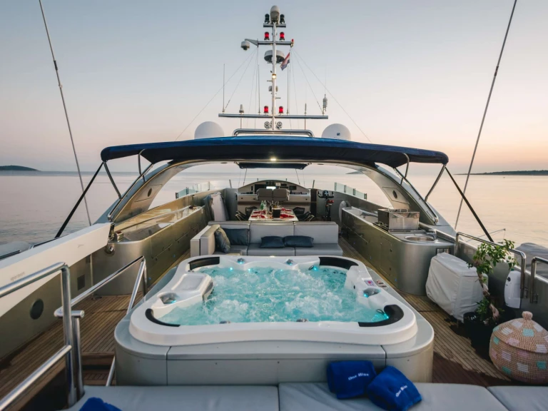 Noleggiare una Oceanline ONE BLUE a Croazia