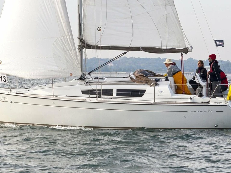 Noleggiare una Jeanneau Sun Odyssey 30i a Barth