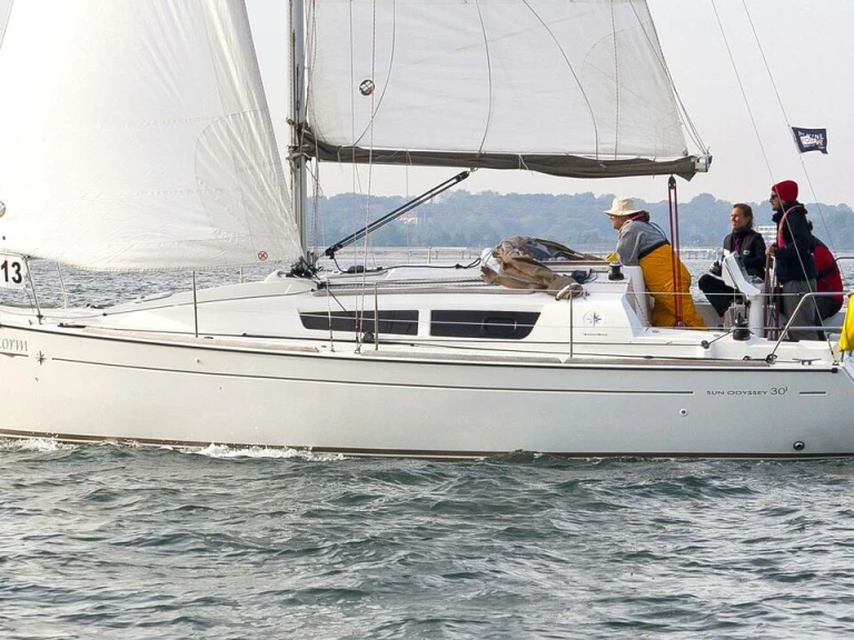 Noleggio Barca a vela Jeanneau con patente nautica