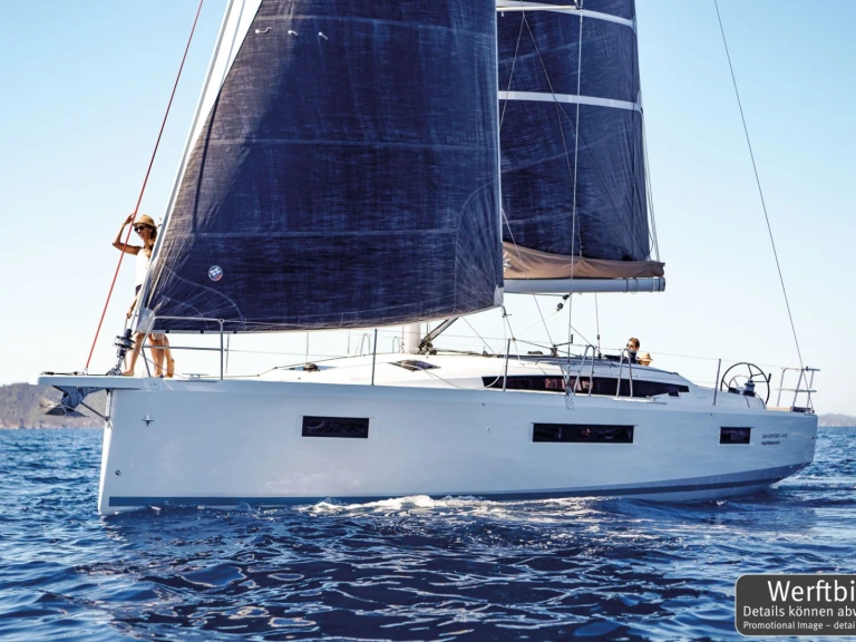 Noleggio Barca a vela Jeanneau con patente nautica