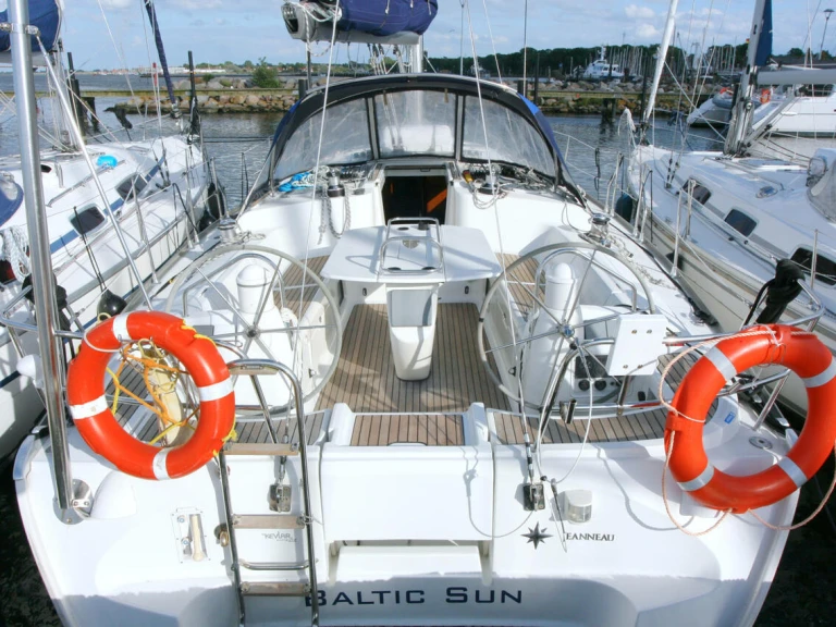 Noleggio Barca a vela a Flensburg – Jeanneau Sun Odyssey 43