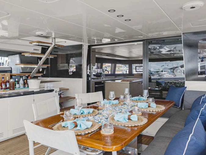 Yacht di lusso a noleggio a Road Town al miglior prezzo