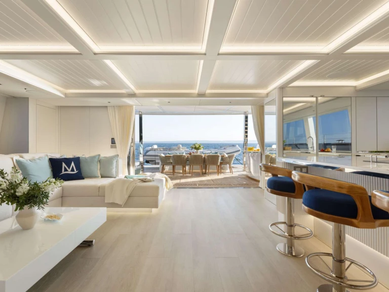 Noleggio Yacht di lusso Sunreef con patente nautica