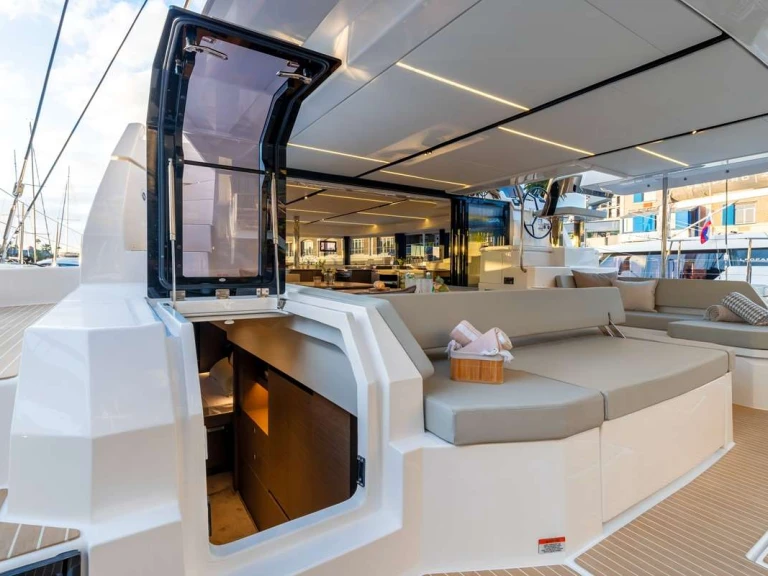 Noleggio Yacht di lusso Leopard con patente nautica