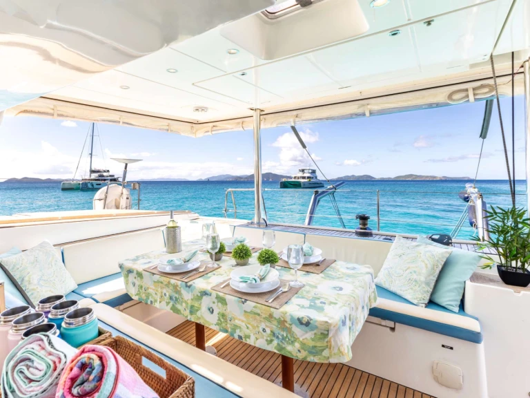 Noleggio Yacht di lusso Lagoon con patente nautica