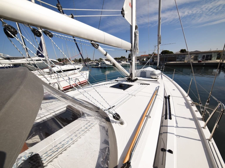 Noleggio barche Bavaria Bavaria C42 a Zara su Samboat