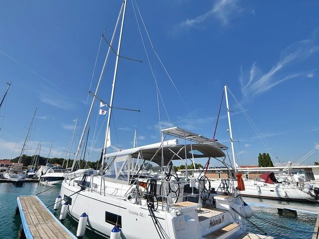 Bénéteau Oceanis 46.1 da affittare a  Zara