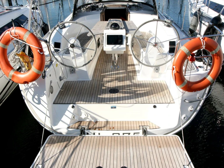 Bavaria Cruiser 34 da affittare a  Heiligenhafen
