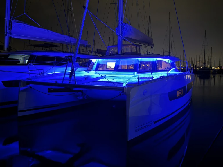 Noleggio Catamarano con o senza skipper Fountaine Pajot a Can Pastilla