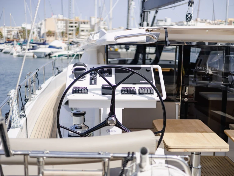 Noleggio Barca a vela Hanse con patente nautica