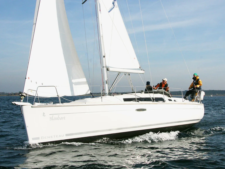 Noleggio Barca a vela Bénéteau con patente nautica