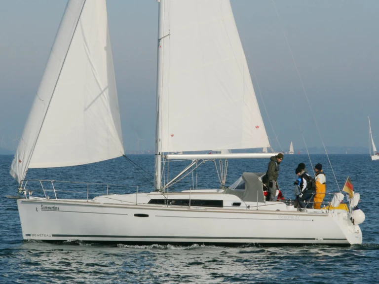 Noleggiare una Bénéteau Oceanis 37 a Heiligenhafen