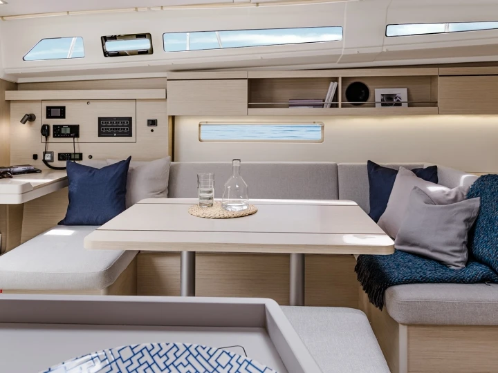 Noleggio barche Bénéteau Oceanis 40.1 a Flensburg su Samboat