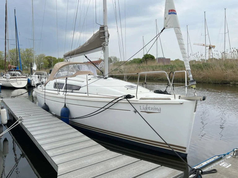 Noleggio Barca a vela con o senza skipper Jeanneau a Barth