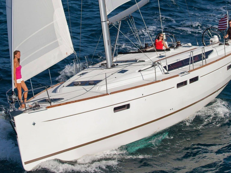 Noleggio barche Jeanneau Sun Odyssey 479 a Palma de Maiorca su Samboat