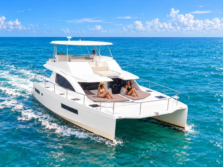Noleggio Catamarano con o senza skipper Custom Made a Cartagena