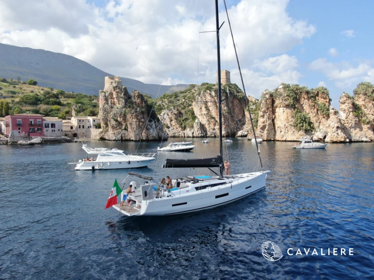 Noleggio barche Castellammare del Golfo economico Dufour 56 Exclusive (Ac in all cabins+Wm+Gen+Bbq)