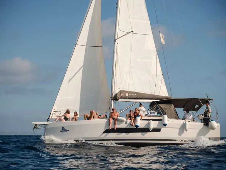Noleggiare una Dufour Dufour 37 – Available for Crewed Daily Charters Only a Castellammare del Golfo
