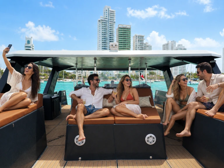 Noleggio Catamarano con o senza skipper Custom Made a Cartagena