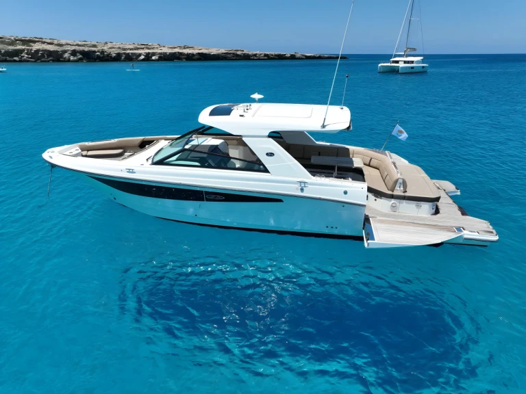 Noleggio barche Sea Ray SLX 400 a Ayia Napa Marina su Samboat