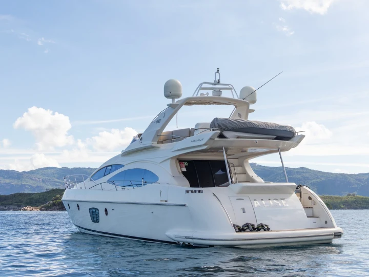 Noleggio Yacht di lusso a Eden Island – Azimut Azimut 68 E
