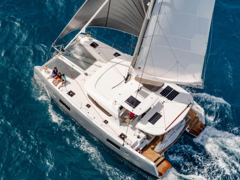 Noleggio barche Pianottoli-Caldarello economico Lagoon 42