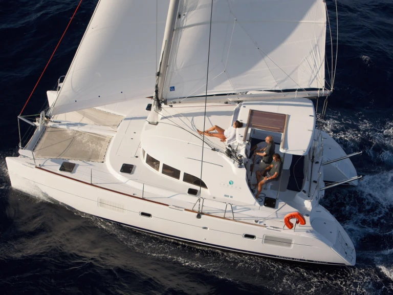 Noleggio barche Lagoon Lagoon 380 a Le Marin su Samboat