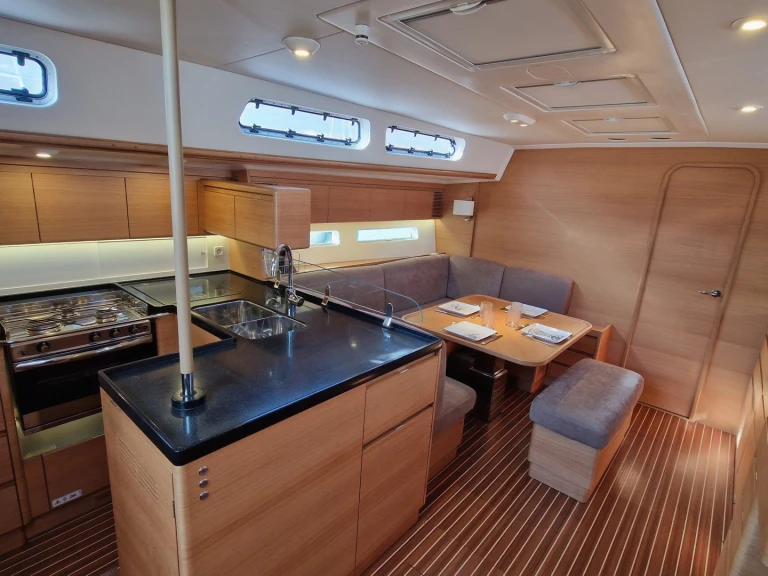 Noleggio Barca a vela con o senza skipper X-Yachts a Antibes