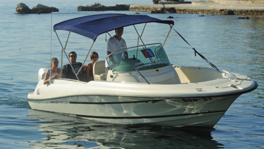 Noleggio Barca a motore Jeanneau Cap Camarat 715 Open a Hvar (Luka Rent) SamBoat