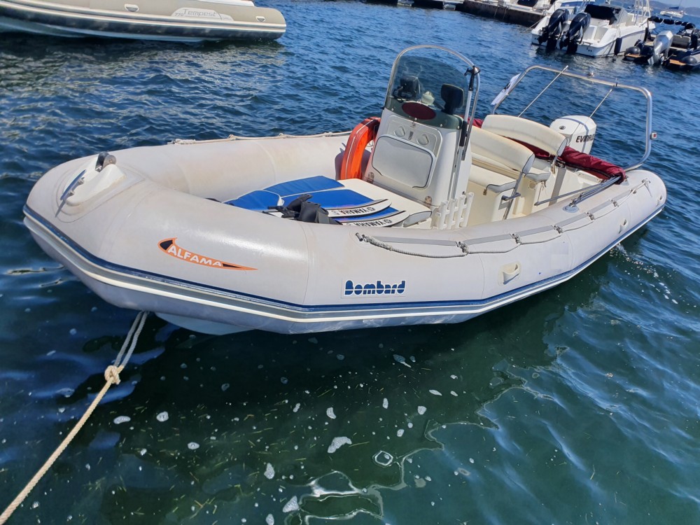 Noleggio Gommone Bombard Explorer 640 a PortoVecchio (ALFAMA ) SamBoat